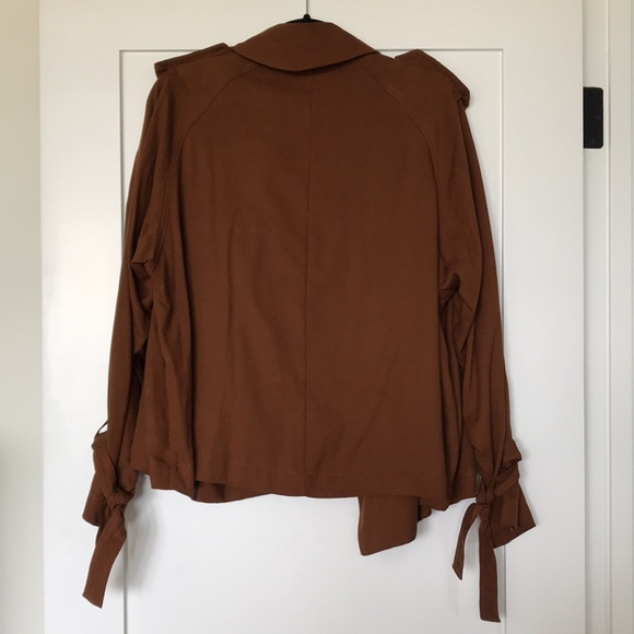 🤎Swing Trench Coat🤎 - Picture 2 of 10